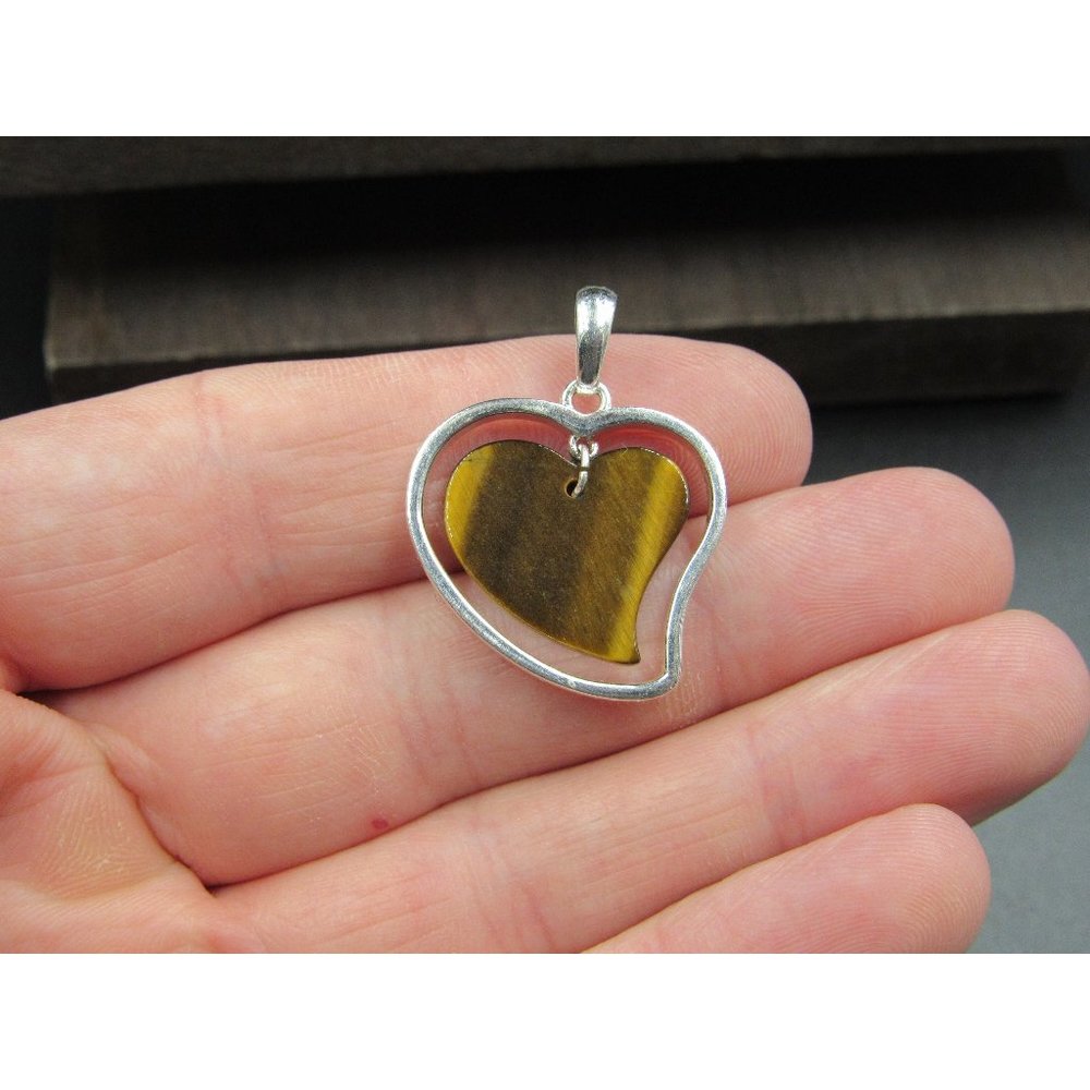 Sterling Silver Tiger's Eye Stone Heart Pendant